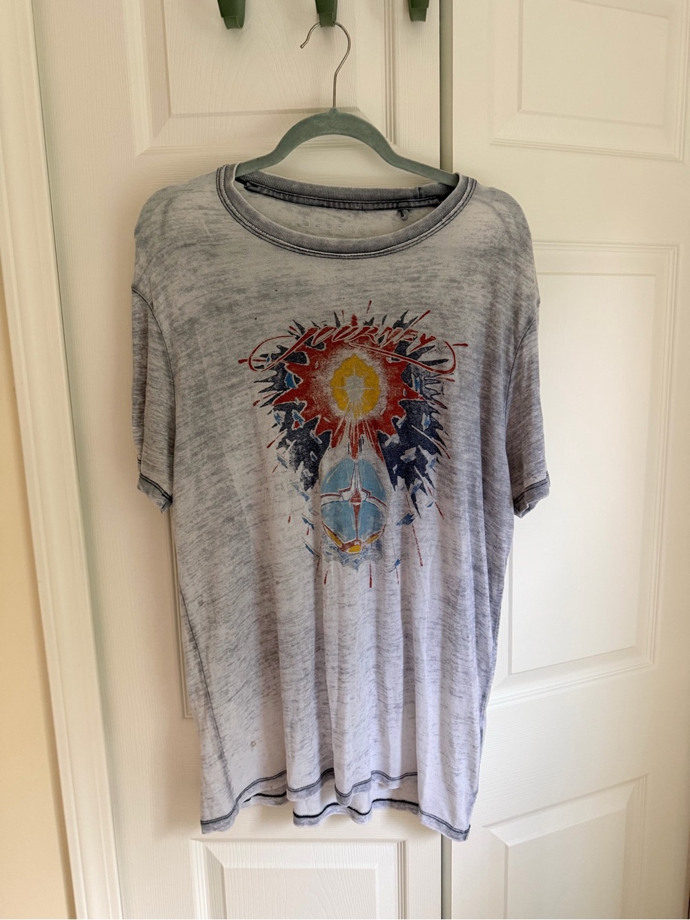 Lucky Brand Light Gray Graphic Journey Band Short-Sleeve Tee